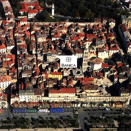 Banica Apartments & Rooms Split Bagian luar foto