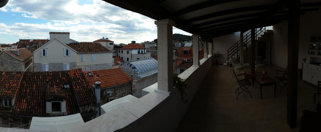 Banica Apartments & Rooms Split Bagian luar foto
